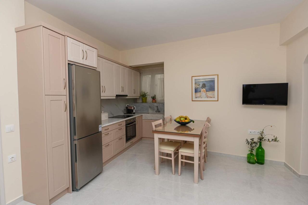 Sweet Retreat Apartment Tinos Exterior photo